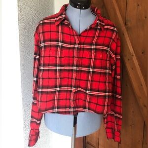 American Eagle Red and Black Plaid Button-Down Shirt